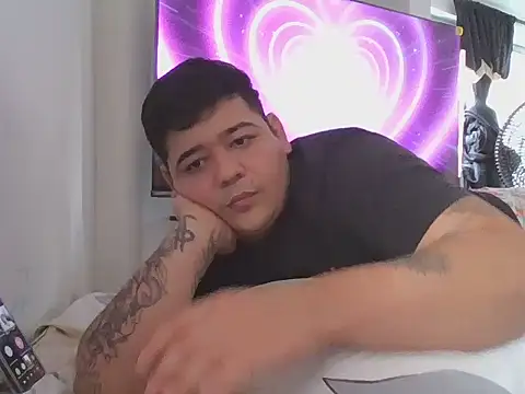 winy hot online show from 06-04-26, 09:52