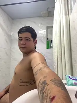 winy hot online show from 05-04-26, 10:56
