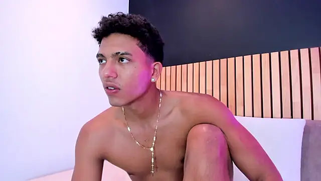 Snapshot of jhoystrong_ chatting on 02-26-26, 07:58 jhoystrong online show from 02-26-26, 07:58