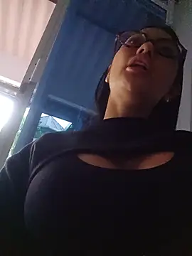 Roma xxx online show from 05-16-26, 09:14