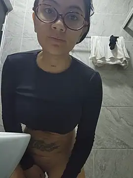 Roma xxx online show from 02-16-26, 10:18