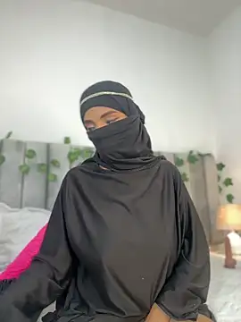Snapshot of aminaa_ chatting on 03-27-26, 07:26 aminaa online show from 03-27-26, 07:26