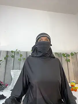 Snapshot of aminaa_ chatting on 03-21-26, 06:45 aminaa online show from 03-21-26, 06:45