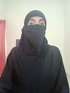 Snapshot of aminaa_ chatting on 07-22-26, 07:05 aminaa online show from 07-22-26, 07:05