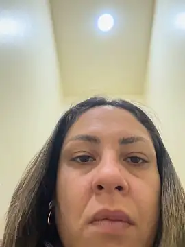 leona-david online show from 05-18-26, 12:32