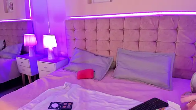 Megan Morphy online show from 02-19-26, 01:30