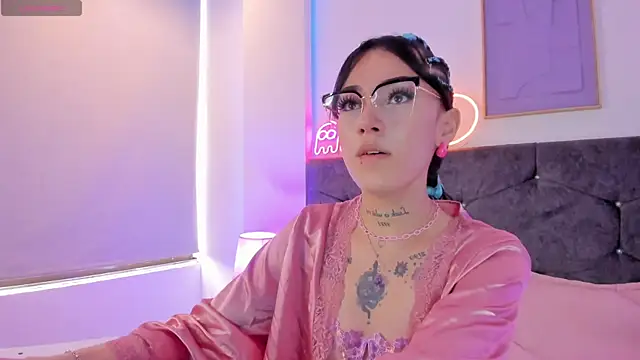 Megan Morphy online show from 03-31-26, 02:19