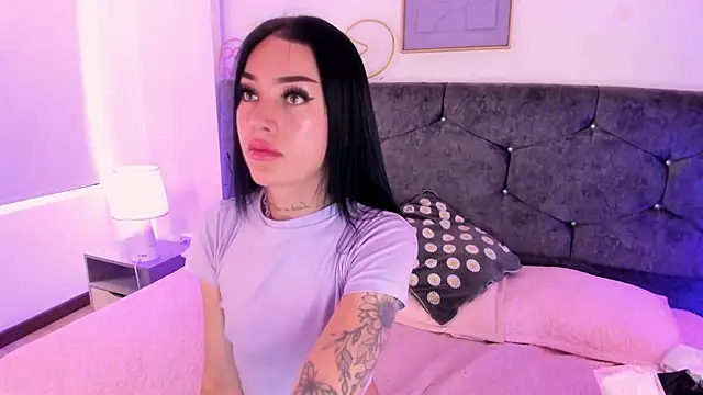Megan Morphy online show from 06-03-26, 01:56