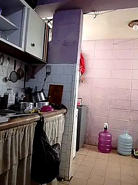 Victoria42 online show from 04-20-26, 03:24