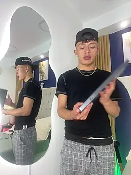 Snapshot of Dark_Nico chatting on 02-26-26, 04:12 Dark Nico online show from 02-26-26, 04:12