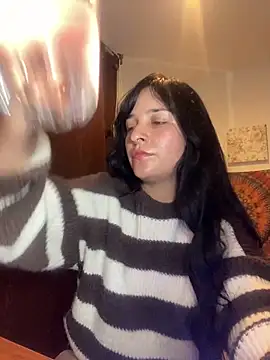 Snapshot of Abril_Thompson221 chatting on 05-04-26, 01:31 Abril Thompson221 online show from 05-04-26, 01:31