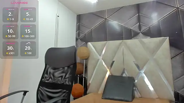 Agatta Adams online show from 03-18-26, 03:03