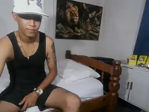Snapshot of badboy_master chatting on 05-31-26, 06:09 badboy master online show from 05-31-26, 06:09