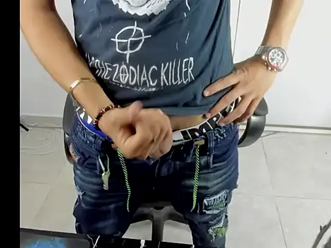 Snapshot of badboy_master chatting on 02-21-26, 08:00 badboy master online show from 02-21-26, 08:00