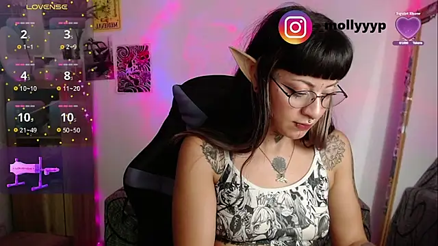 Snapshot of Mollyyp chatting on 02-13-26, 09:09 Mollyyp online show from 02-13-26, 09:09