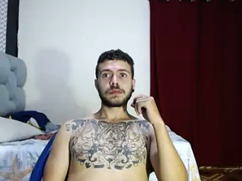 Snapshot of sebastianhotxxx chatting on 02-13-26, 02:33 sebastianhotxxx online show from 02-13-26, 02:33