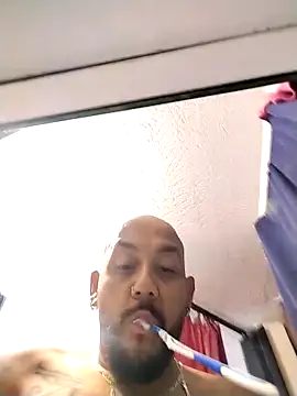 King bear 25 online show from 04-30-26, 05:20