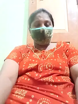 Snapshot of tamilkaviya431 chatting on 04-17-26, 03:26 tamilkaviya431 online show from 04-17-26, 03:26
