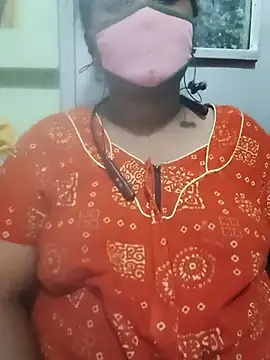 Snapshot of tamilkaviya431 chatting on 07-18-26, 10:07 tamilkaviya431 online show from 07-18-26, 10:07