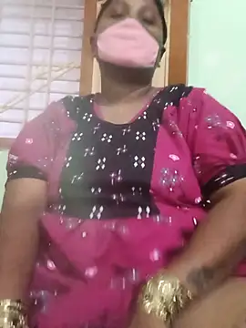 Snapshot of tamilkaviya431 chatting on 06-26-26, 12:44 tamilkaviya431 online show from 06-26-26, 12:44