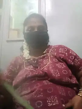 Snapshot of tamilkaviya431 chatting on 07-16-26, 06:16 tamilkaviya431 online show from 07-16-26, 06:16