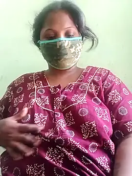 Snapshot of tamilkaviya431 chatting on 04-30-26, 06:42 tamilkaviya431 online show from 04-30-26, 06:42