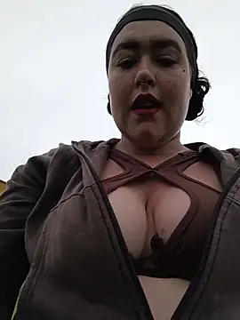 Freckless  online show from 04-15-26, 07:40