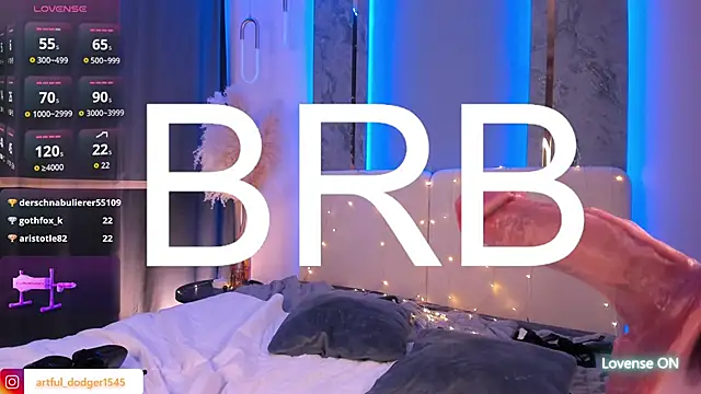 Snapshot of KittyRushh chatting on 02-28-26, 03:33 KittyRushh online show from 02-28-26, 03:33