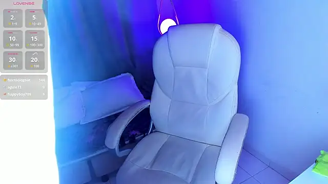 Snapshot of Irisbeel chatting on 02-15-26, 07:51 Irisbeel online show from 02-15-26, 07:51