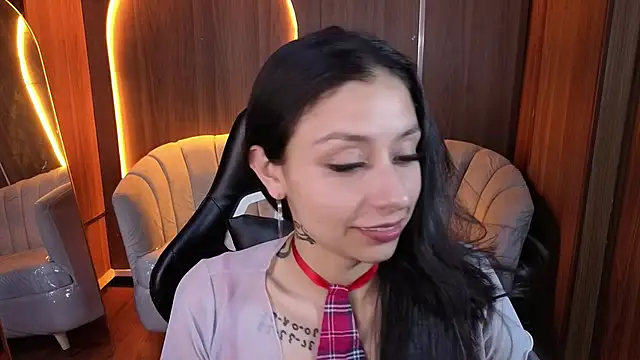 Hadda crazy b online show from 02-19-26, 03:14