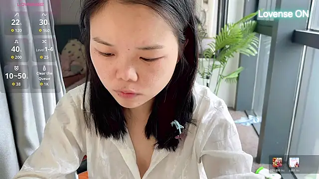 Snapshot of xiaosu22 chatting on 06-21-26, 01:44 xiaosu22 online show from 06-21-26, 01:44