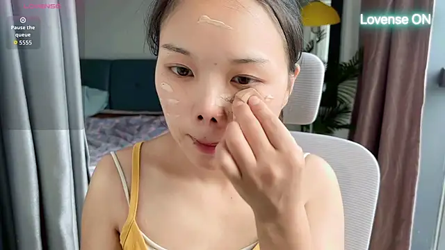 Snapshot of xiaosu22 chatting on 07-08-26, 08:26 xiaosu22 online show from 07-08-26, 08:26