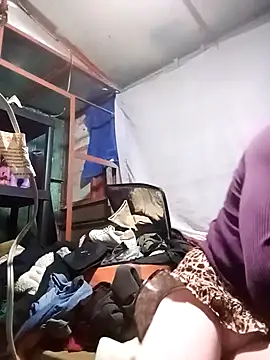 Snapshot of LACALIENTEDECHALCO chatting on 02-25-26, 10:48 LACALIENTEDECHALCO online show from 02-25-26, 10:48