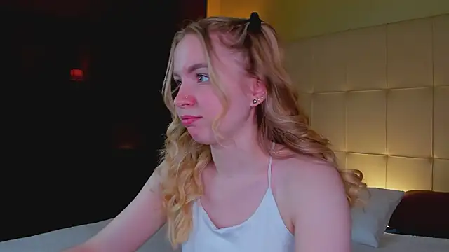 Linda  Bloom online show from 04-13-26, 01:09