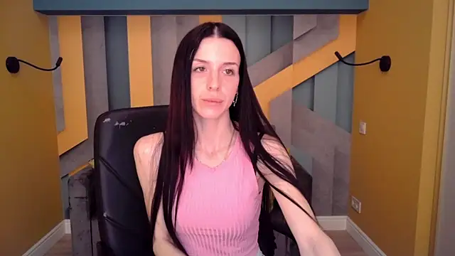 Snapshot of NoirDiva chatting on 04-22-26, 05:47 NoirDiva online show from 04-22-26, 05:47