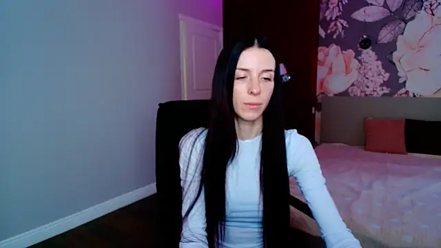 NoirDiva online show from 04-09-26, 12:22