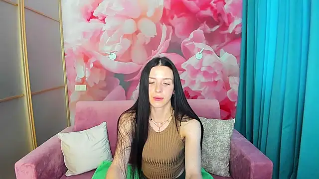 NoirDiva online show from 06-26-26, 06:08