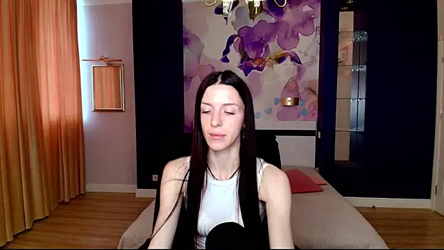 Snapshot of NoirDiva chatting on 05-08-26, 06:06 NoirDiva online show from 05-08-26, 06:06