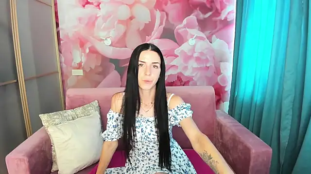 NoirDiva online show from 07-07-26, 07:34