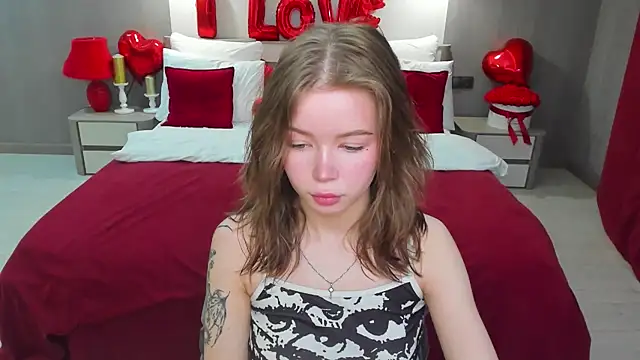 Violetta  Dreams online show from 02-17-26, 06:38