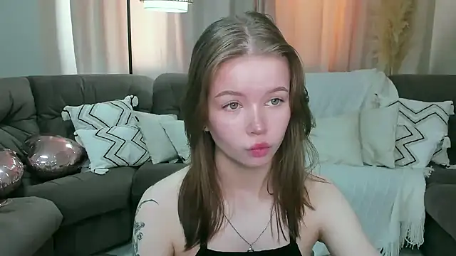 Violetta  Dreams online show from 03-27-26, 04:32