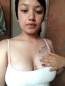 Bloom Dahlia online show from 04-03-26, 06:25