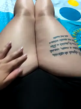 Snapshot of Bloom_Dahlia chatting on 02-25-26, 11:21 Bloom Dahlia online show from 02-25-26, 11:21