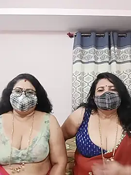 Snapshot of Kannadasexywifes chatting on 06-28-26, 04:13 Kannadasexywifes online show from 06-28-26, 04:13
