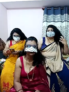Snapshot of Kannadasexywifes chatting on 07-12-26, 04:08 Kannadasexywifes online show from 07-12-26, 04:08