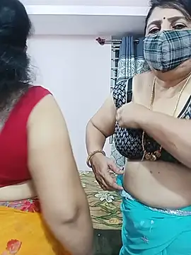 Snapshot of Kannadasexywifes chatting on 06-19-26, 12:05 Kannadasexywifes online show from 06-19-26, 12:05