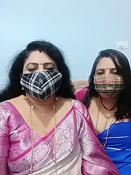 Snapshot of Kannadasexywifes chatting on 05-31-26, 07:03 Kannadasexywifes online show from 05-31-26, 07:03