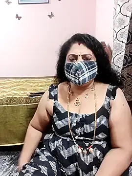 Snapshot of Kannadasexywifes chatting on 06-11-26, 05:10 Kannadasexywifes online show from 06-11-26, 05:10