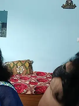 Kannadasexywifes online show from 05-27-26, 01:57