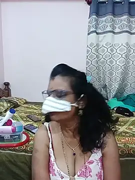 Snapshot of Kannadasexywifes chatting on 07-12-26, 03:07 Kannadasexywifes online show from 07-12-26, 03:07